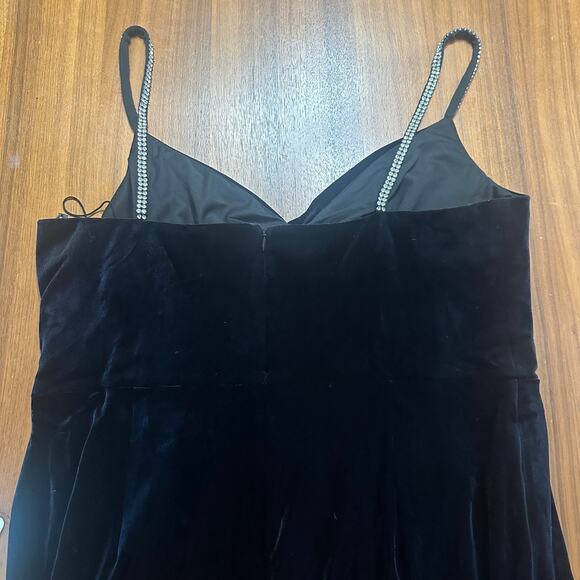 Adrianna Papell Black Velvet Wrap Gown, Rhinestone Straps, Size 20 NWT - Picture 6 of 11